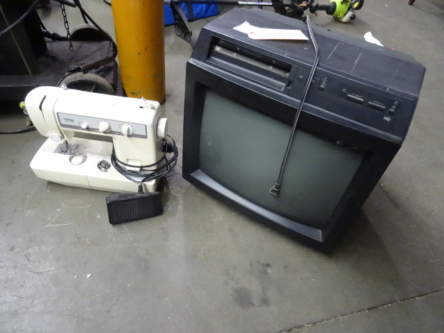 lot 219 image: Panasonic 18 TVVHS, Brother VX-11...