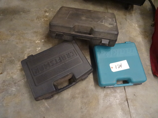 lot 184 image: Plastic tool cases, Craftsman, Maki...
