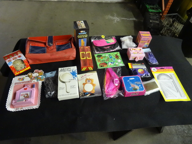 lot 217 image: Childrens Lot - contains breifcase...