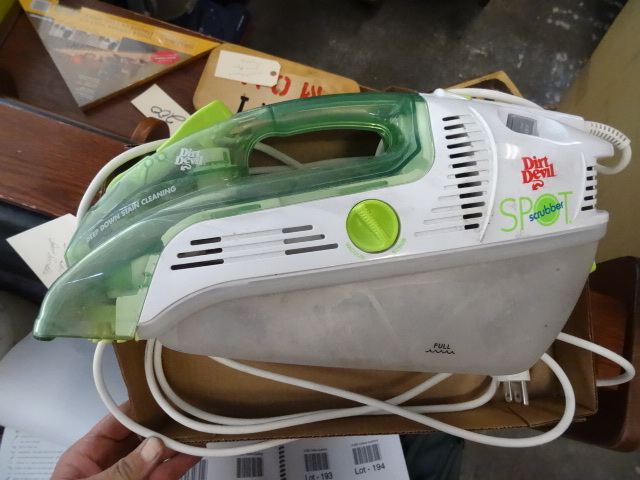lot 194 image: Dirt Devil Spot Scrubber, works, ne...