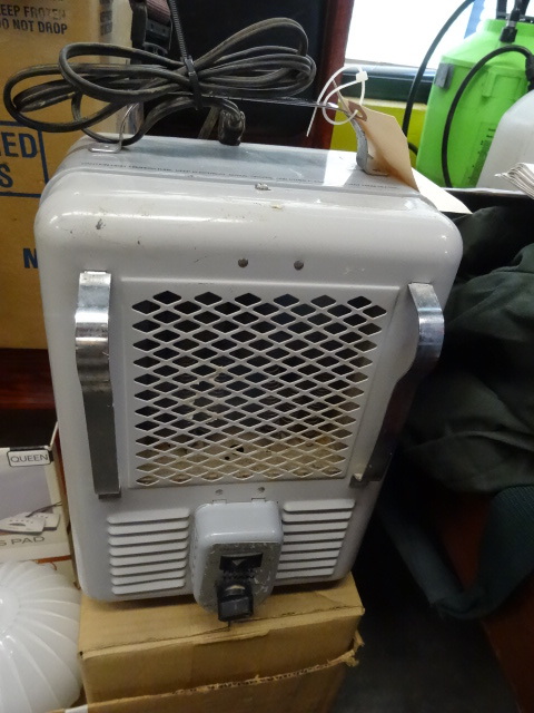 lot 199 image: Rival Portable Space Heater, model ...