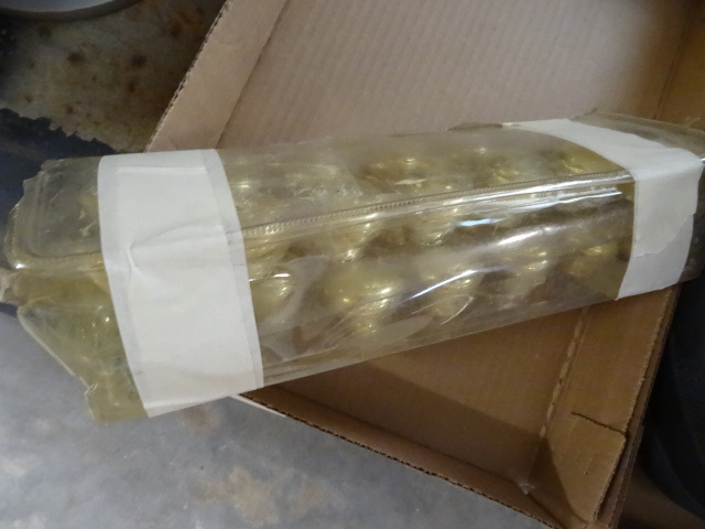 lot 91 image: Pull Knobs, 25 count, NEW...