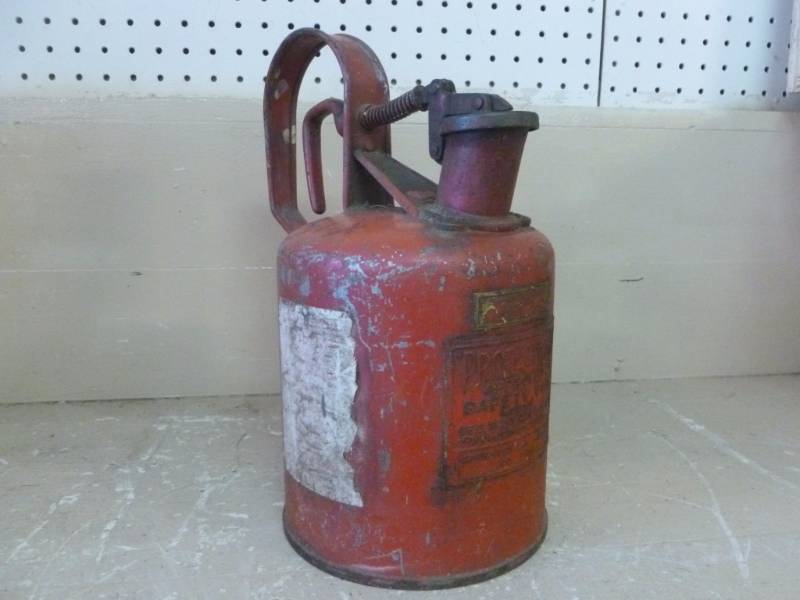 lot 30 image: Vintage Gas Can