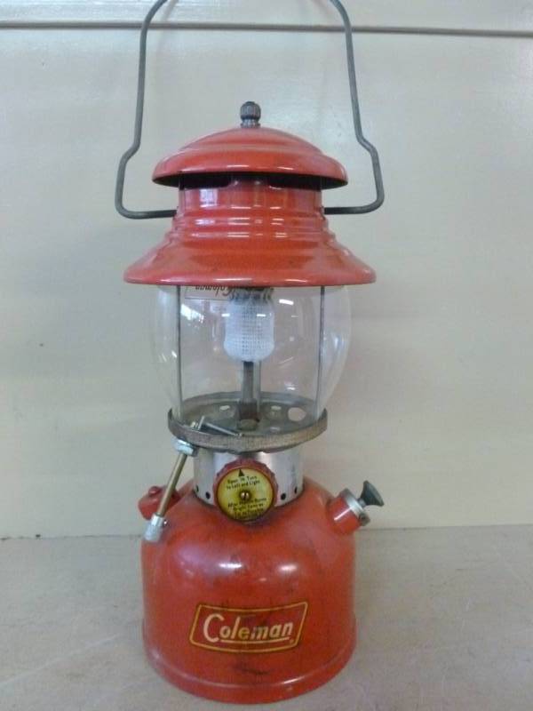 lot 51 image: Vintage Coleman Lantern