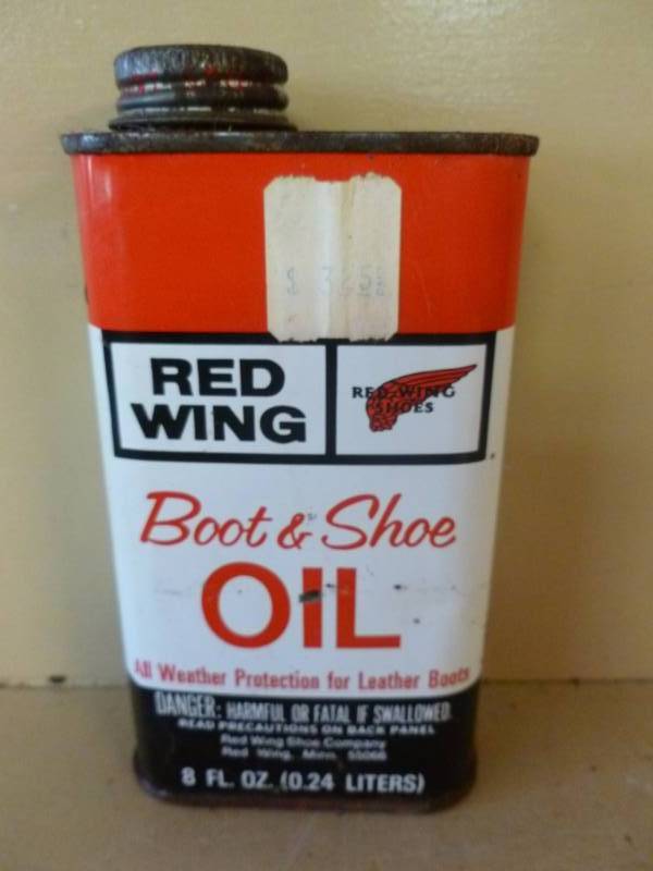 lot 58 image: Vintage Metal Container