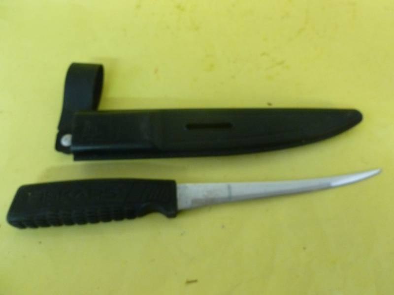 lot 81 image: Fillet Knife