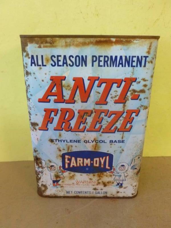 lot 107 image: Vintage Metal Container