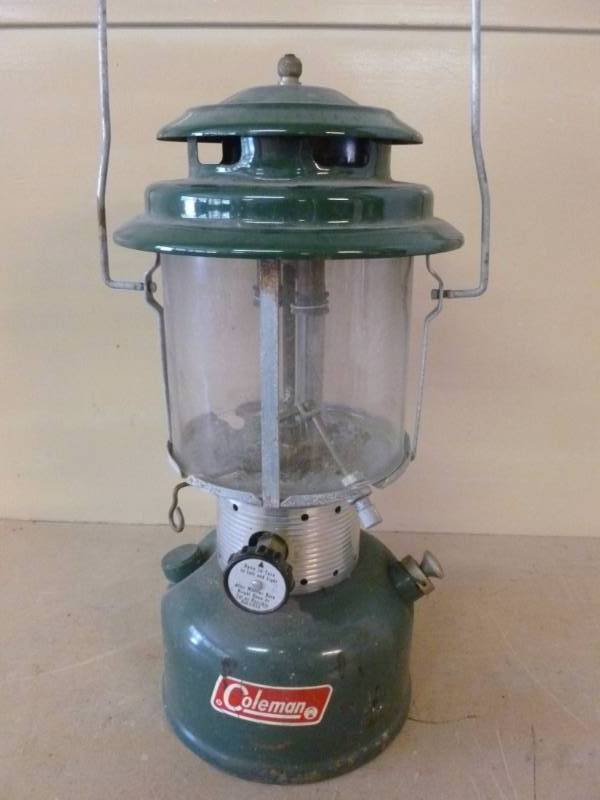 lot 114 image: Vintage Coleman Lantern