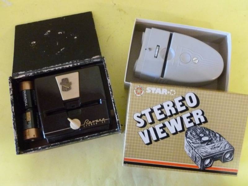 lot 127 image: Vintage Stereo Viewer
