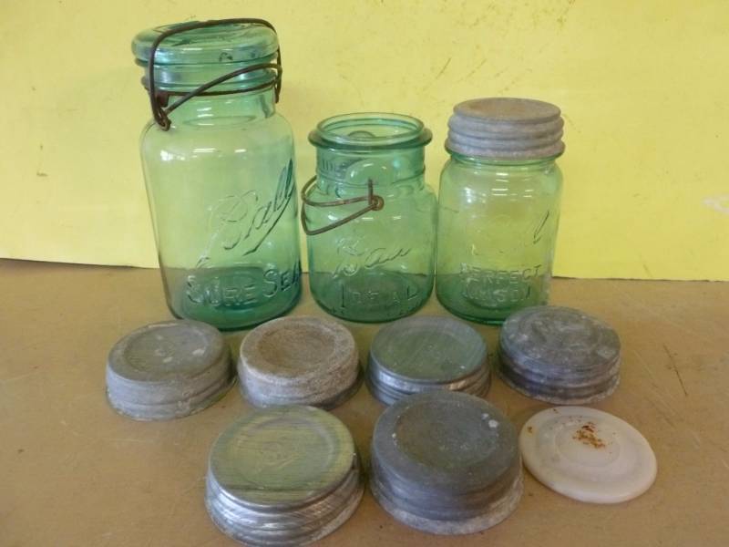 lot 148 image: Vintage Canning Jars