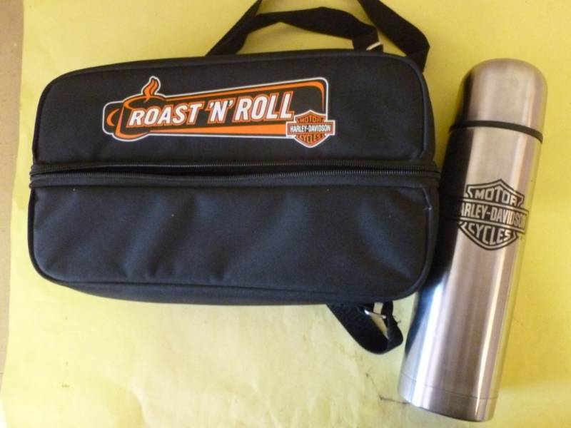 lot 180 image: Harley Davidson Beverage Set