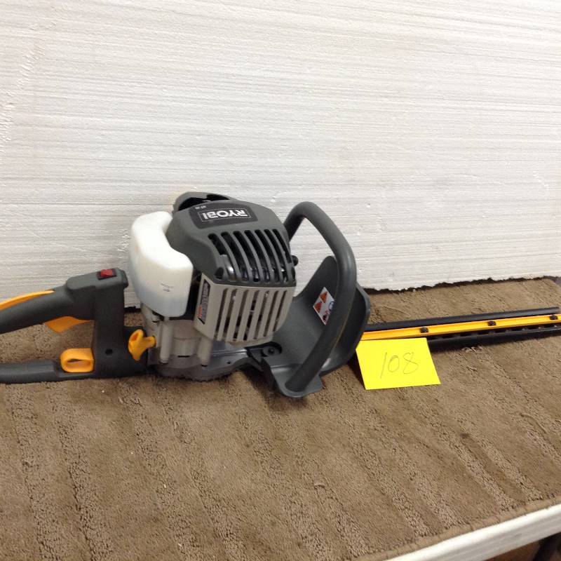 lot 108 image: Ryobi 22 in. 26 cc Gas Hedge Trimmer RY39506