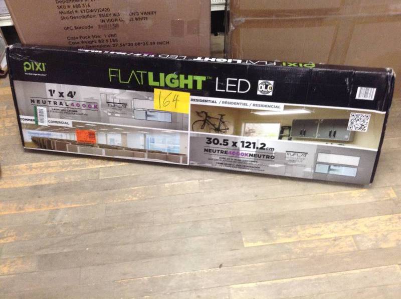 lot 164 image: Pixi Flat Light LED 1 x 4 Never used