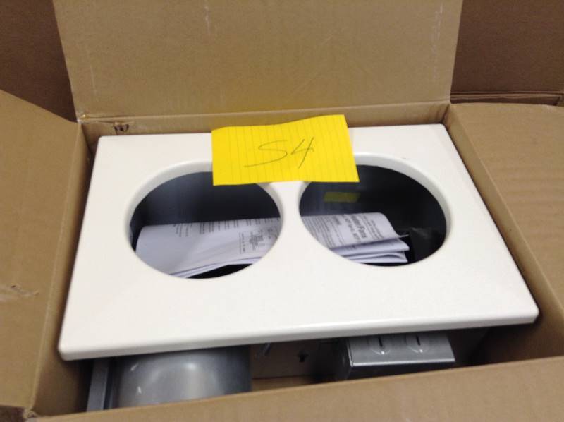 lot 54 image: NuTone 70 CFM White Exhaust Fan with Light and Heater model 9427P