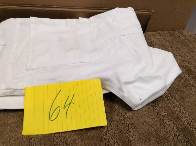 lot 64 image: Dickies Painters Pants 32x34 Not used