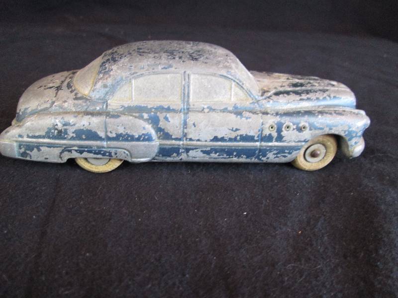 lot 4 image: National Products Buick Model