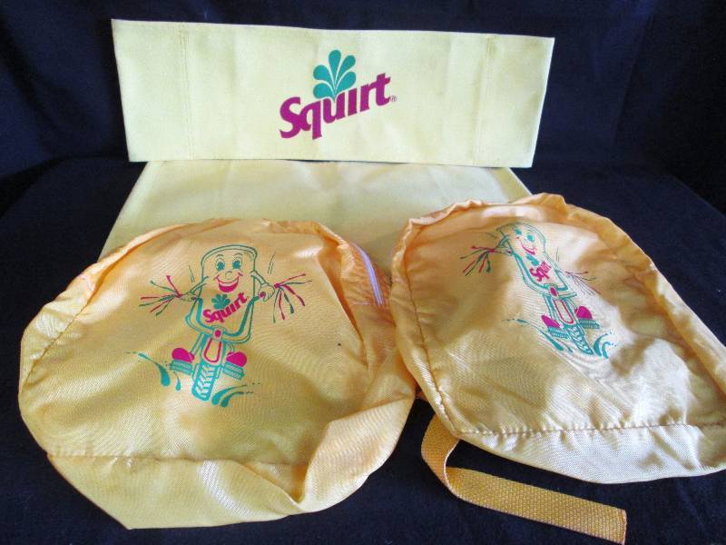 lot 38 image: Squirt Soda Pop Collectables