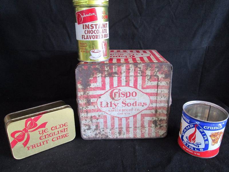 lot 57 image: Biscuit Tin