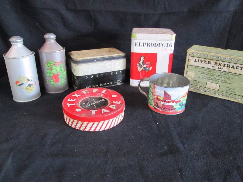 lot 60 image: Vintage Tins
