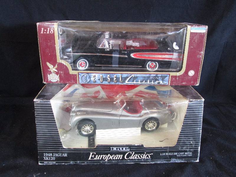 lot 82 image: Die Cast Cars