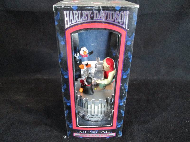 lot 108 image: Harley Davidson ornament