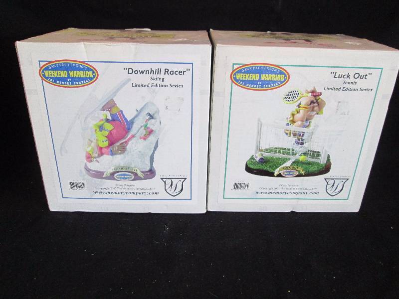 lot 116 image: Weekend Warrior Figures