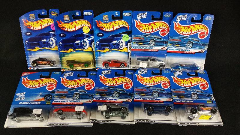 lot 202 image: 1990s & 2000s Hotwheels Die-Cast New in Box