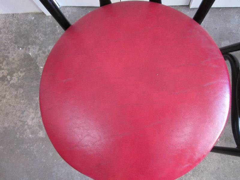 lot 150 image: 2 Metal Chairs with Red Vinyl Seat