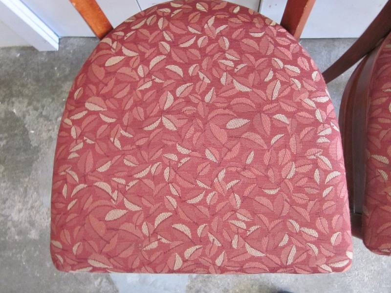 lot 106 image: 2 Wood Chairs with Cloth Seats