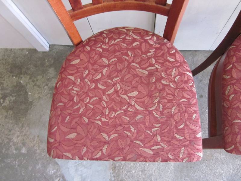 lot 109 image: 2 Wood Chairs with Cloth Seats