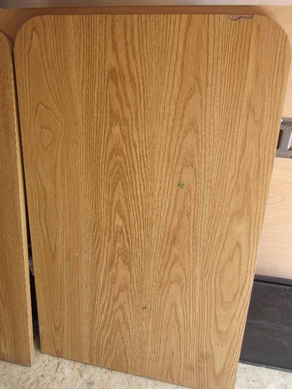 lot 129 image: 3 Table Tops