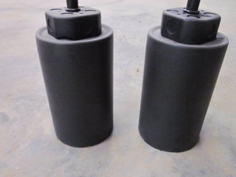 lot 29 image: Commercial Pendant Can Lights (2)