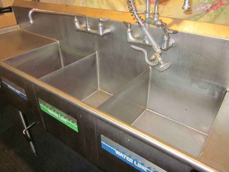 lot 1 image: 3 Compartment Sink, with Sprayer