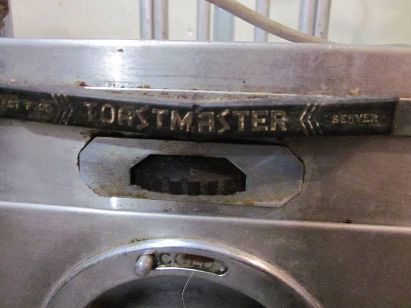 lot 3 image: Toastmaster 2 Drawer Warmer