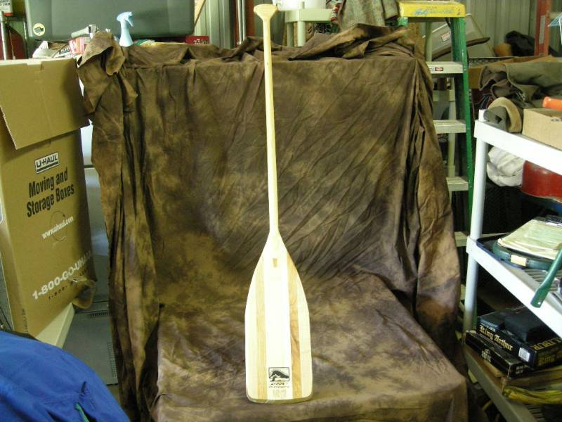 lot 47 image: Canoe Paddle