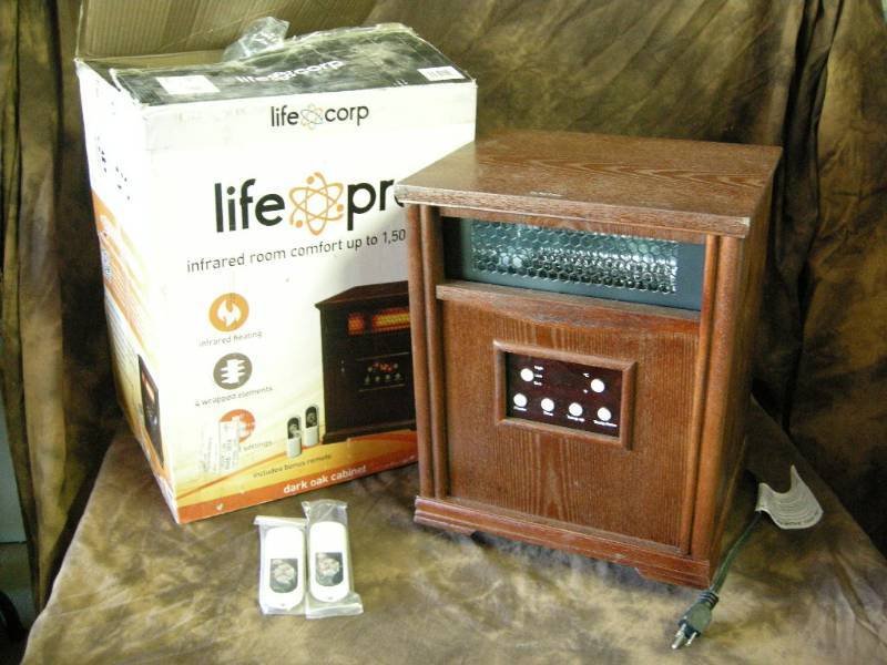 lot 40 image: LivePro Infrared Electric Heater