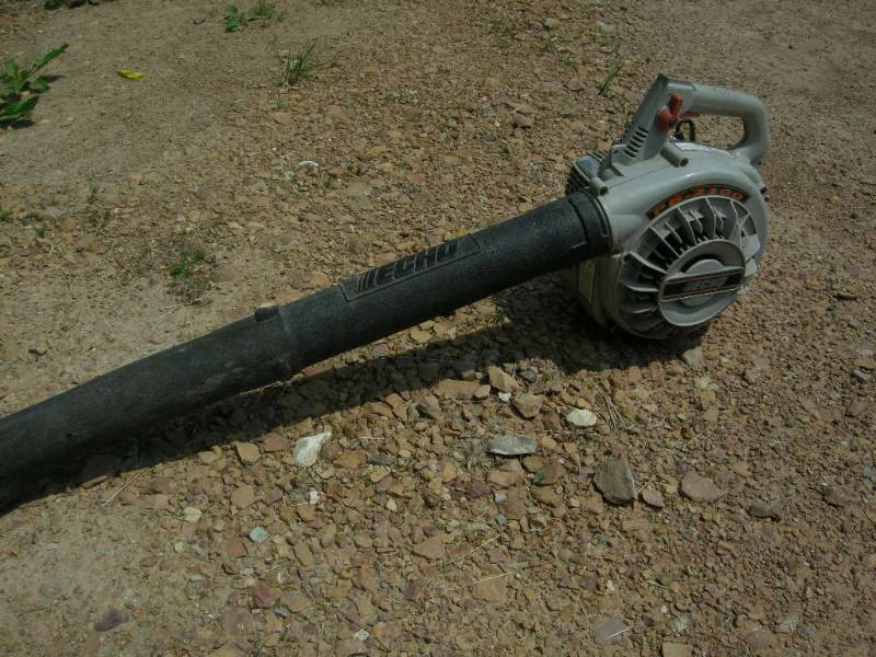 lot 88 image: Echo Gas Blower