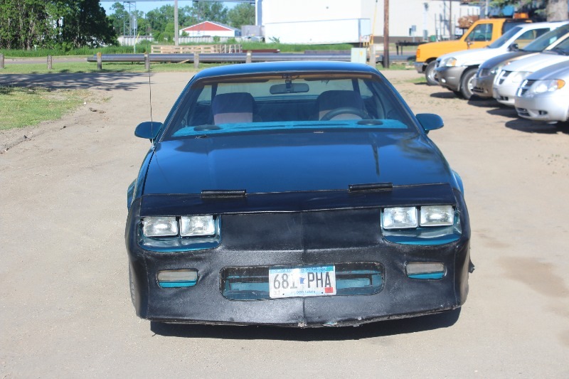 lot 1559 image: 1992 Chevrolet Camaro RS 25th Anniversary Edition - 71,155 Miles