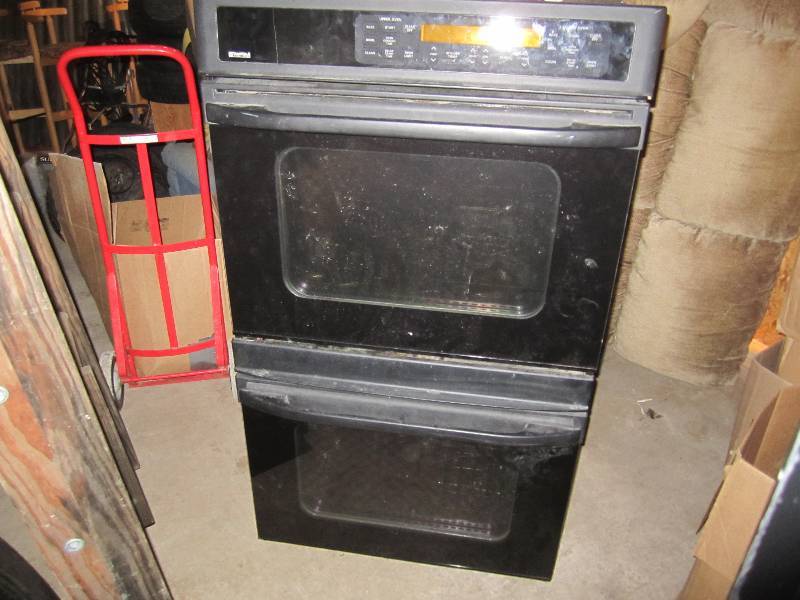 lot 2 image: Kenmore stacked upper and lower ove...