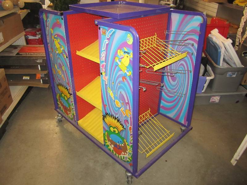 lot 34 image: Colorful retail candy display...