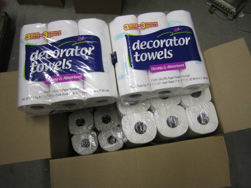 lot 74 image: Case of 2 ply paper towels. 10 3pks...