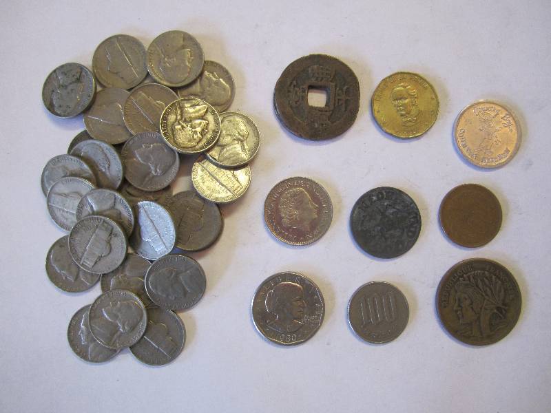 lot 234 image: Lot of US and foreign Coins....