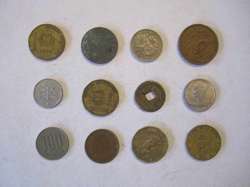 lot 236 image: Lot of misc foreign coins....
