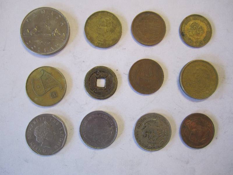 lot 237 image: Lot of misc foreign coins. ...