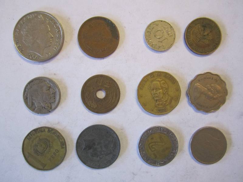 lot 238 image: Lot of misc foreign coins....