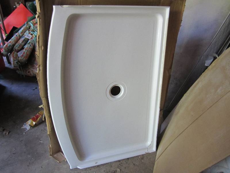 lot 257 image: American standard shower base. Open...