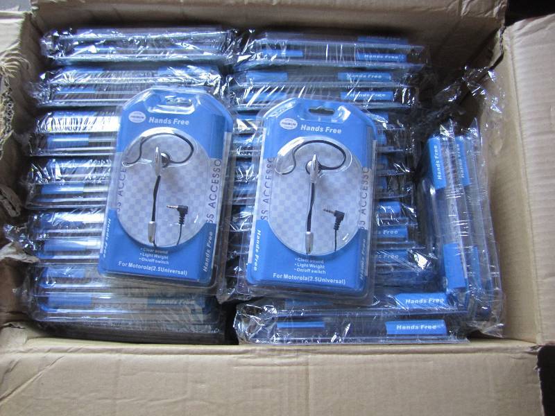 lot 263 image: Case of 100 hands free accessories....