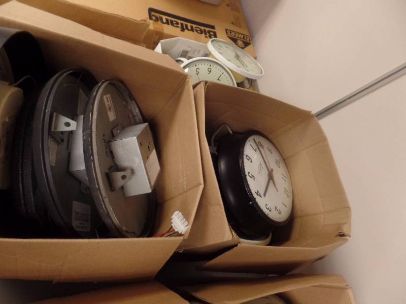 lot 82 image: SCHOOL CLOCKS