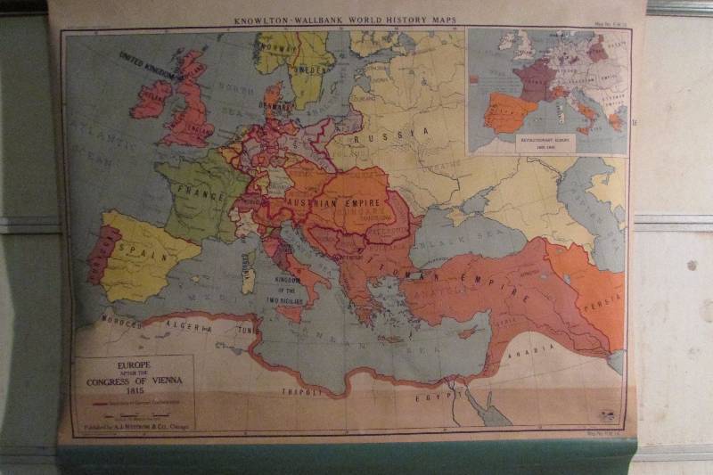 lot 44 image: Vintage Pull Down Map