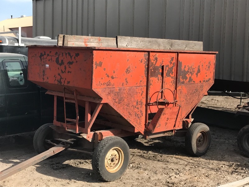 lot 3 image: 6x10 Farm Grain Hauling Trailer, ...